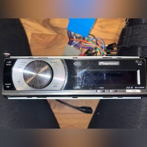 Pioneer DEH P5000UB